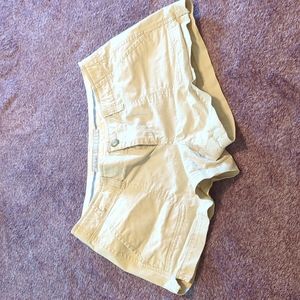 Old Navy Khaki shorts